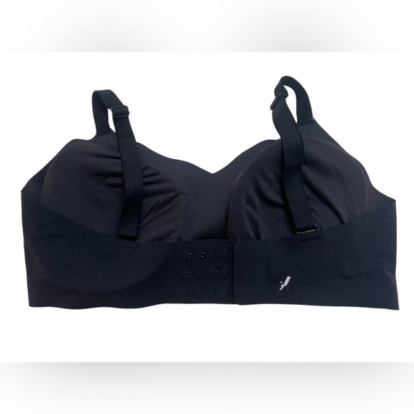 Knix - Padded V-Neck Bra Wide Strap - Picture 5 of 9